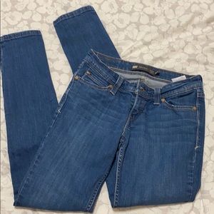 Levi skinny jeans